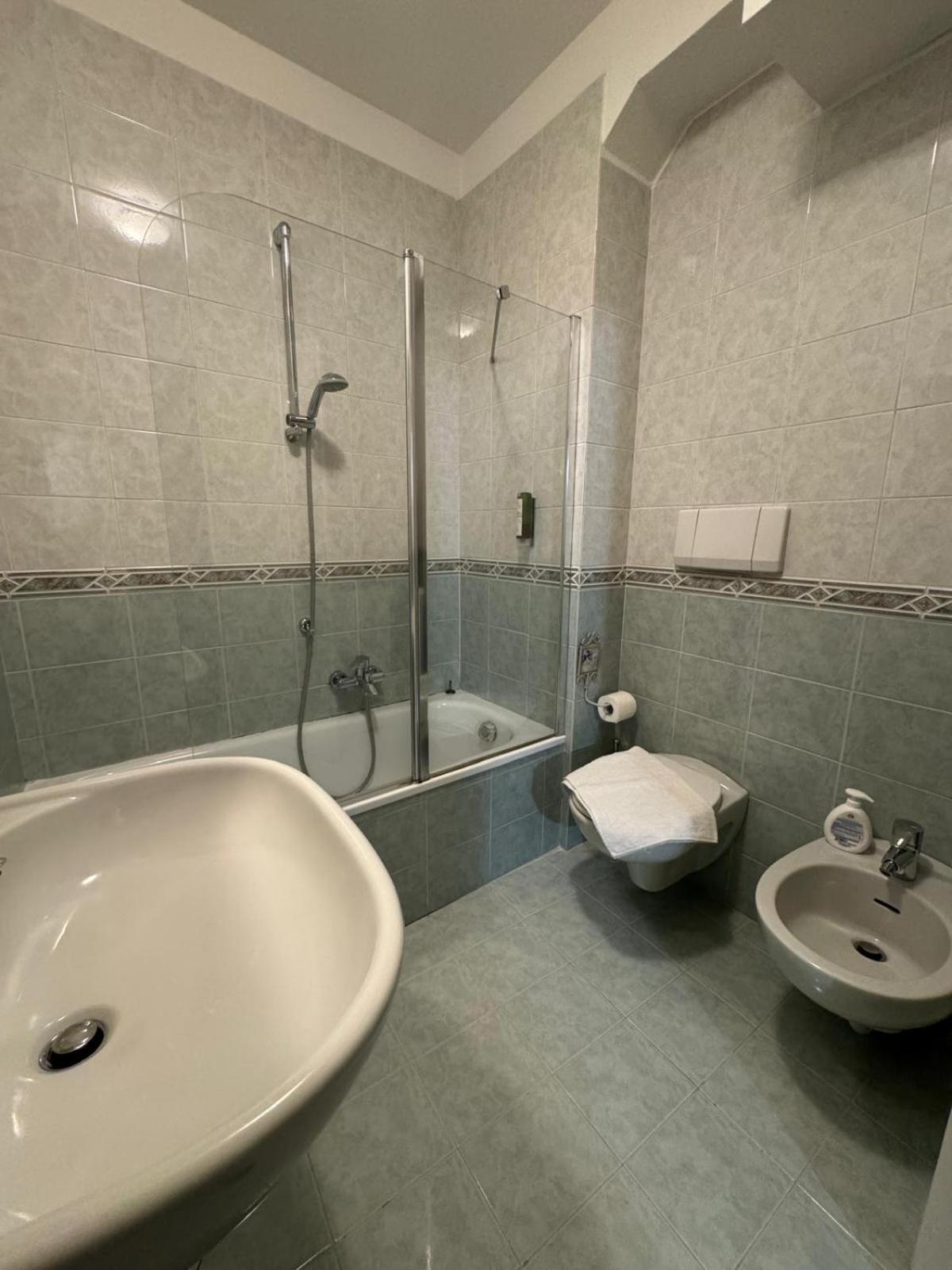 Duomo Nest entire apartment Trento Exterior foto